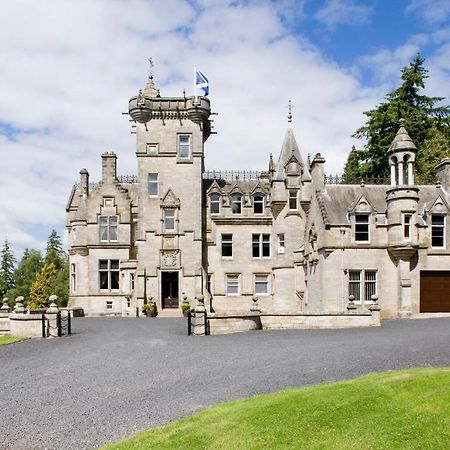 Kinnettles Castle Forfar Chambre photo